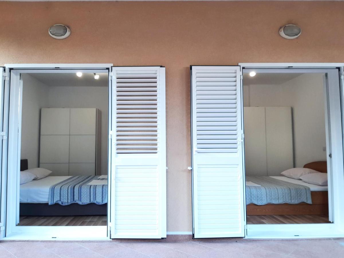 Apartmani I Soba Andrijasevic Makarska Exterior photo