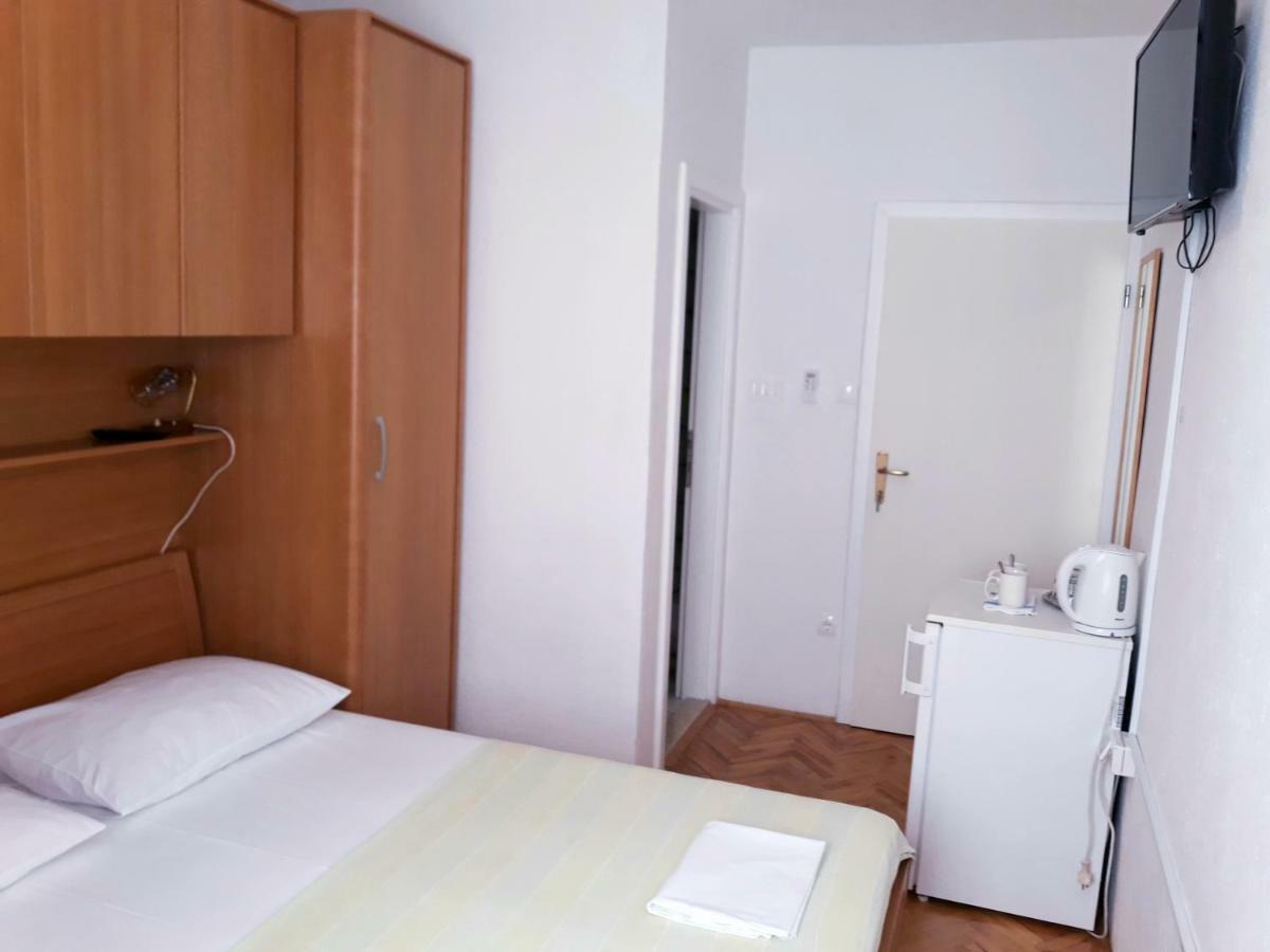 Apartmani I Soba Andrijasevic Makarska Exterior photo